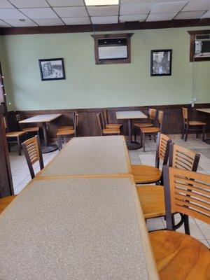 Attleboro House of Pizza & Restaurant