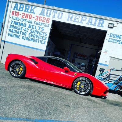 We specialize in providing High-Quality Oil Change Services for European Cars in The San Fernando Valley