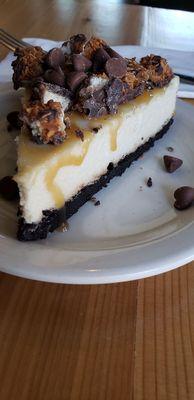 Girl Scout cookie cheesecake for the win!