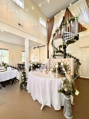 Sweetheart table inside Greenlands Hall