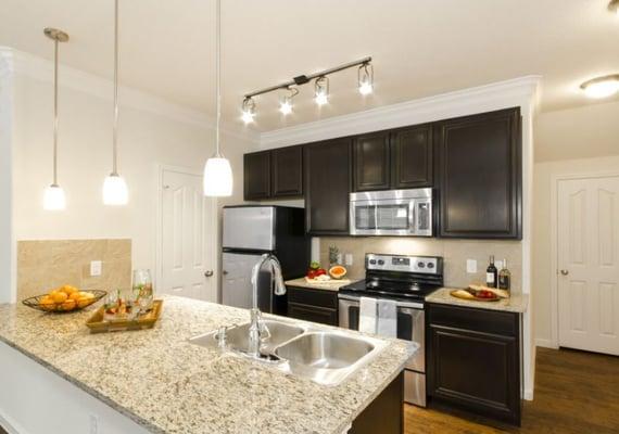 Austin Apartments with modern kitchens, granite counter tops and stainless appliances!