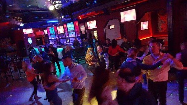 Free Friday Bachata Class at 8:30PM at Club Rain 12215 Ventura Blvd. Studio City, CA 91601.