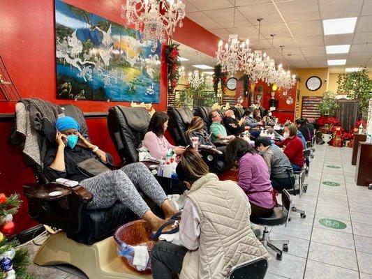 Blooming nails spa in Richmond parkway