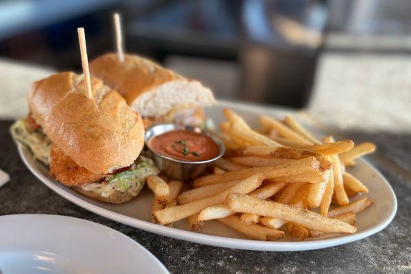 Fried Shrimp Po' Boy