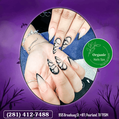 Intricate Halloween Nail Artistry and Exquisite Pampering: Immerse Yourself in a World of Refined Luxury and Frightfully Beautiful Nails!