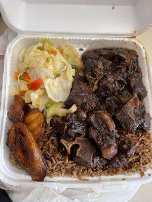 Large Jamaican Oxtail Plate (served with cabbage, rice&peas, and plantains)