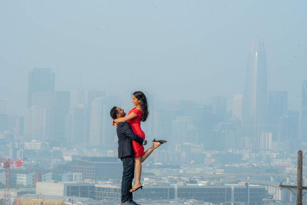 Potrero Hill For a sweeping, birds-eye view of the city and skyline, head to the Potrero Hill neighborhood