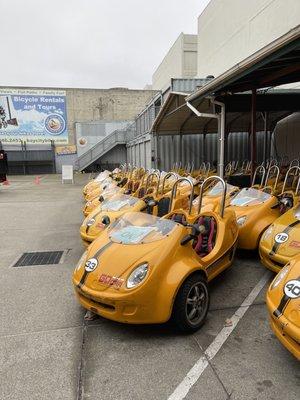 Car lot of GO CARS