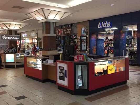 CR Cell Phone Repair Kiosk in Lindale Mall. Drop your mobile device off at our kiosk and we'll repair it in our on-site repair center.