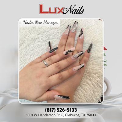 Add a touch of glamour with V-Shape French Nails and Silver Glitter - a modern twist on classic elegance!