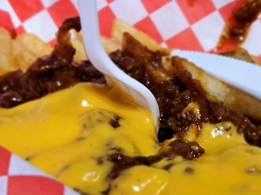 Chili Cheese Flatliner Fries