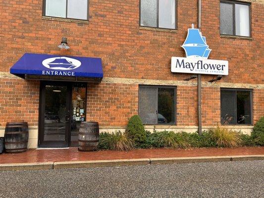 Entrance to Mayflower Brewing Company