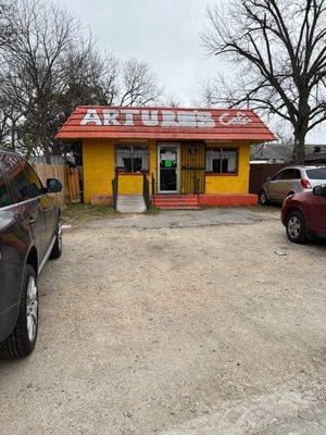 Arturo's Cafe