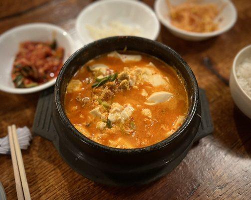 42. Kimchi Chi Gae