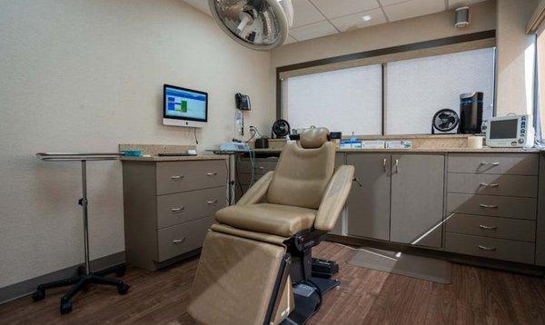 Leading Edge Oral Surgery Levittown