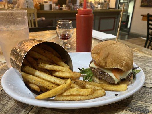 cheeseburger + fries