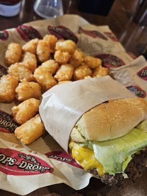 Deluxe Burger with tater tots