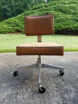 Check out this almost new 1970's steelcase office chair with original wheels. Guess what I paid for it? Yep. $4. Bob Newhart would be proud!