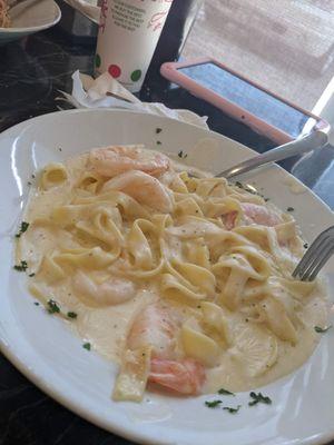 Shrimp Alfredo