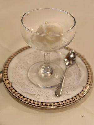 Lemon sorbet to cleanse the palate (before they serve the entree)