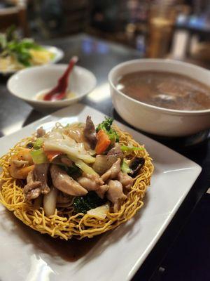 Crispy egg noodle