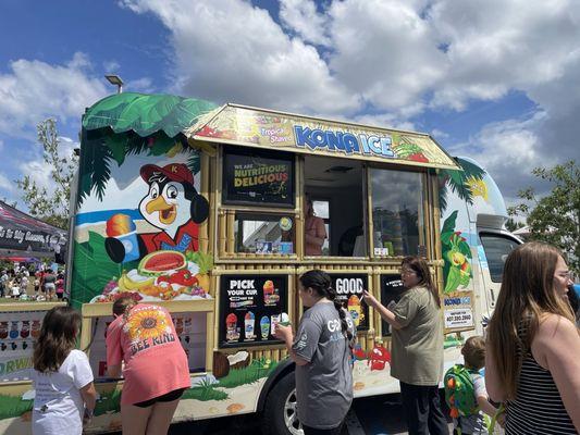 Kona Ice truck