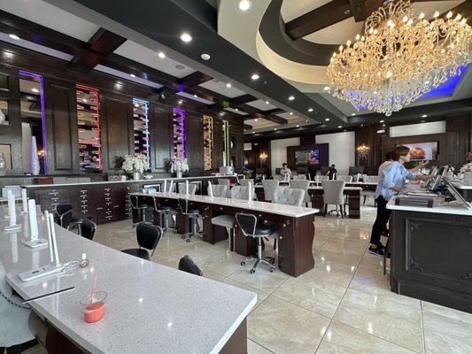 Aura Nail Salon