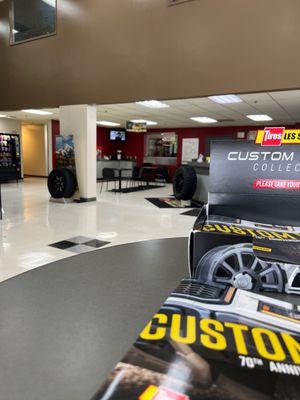 Les Schwab Tire Center