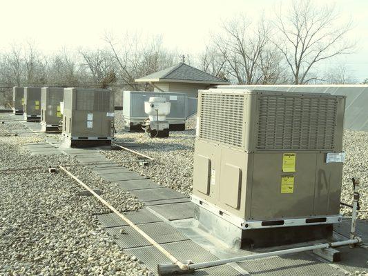 Roof Top Installation in North Aurora.