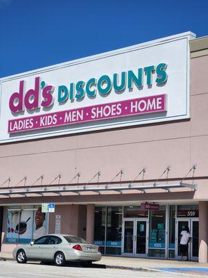 dd's DISCOUNTS