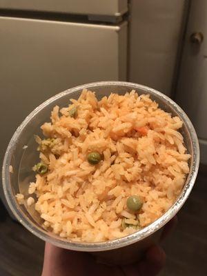 Red rice w/ peas and carrots