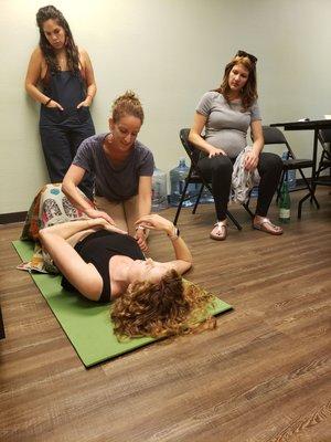 Teaching women abdominal massage in pregnancy