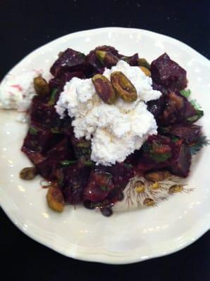 Beet Salad w/Pistachios