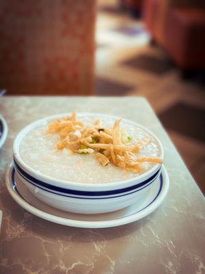 congee with peanuts and dried fish