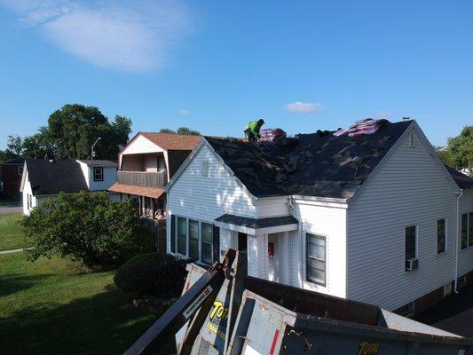 We installed a brand new Owens Corning Roofing System in Chicago Heights, Illinois