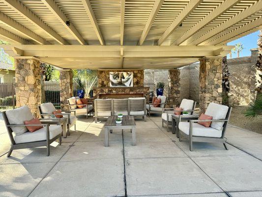 Outdoor Lounge at Mediterra Apartments in La Quinta, California.