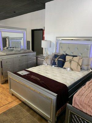 Queen silver bedroom set on sale now !!!