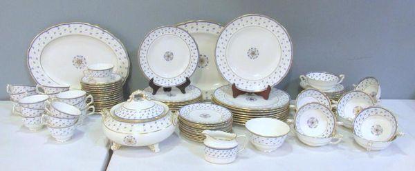 Royal Crown Derby Dinner Set