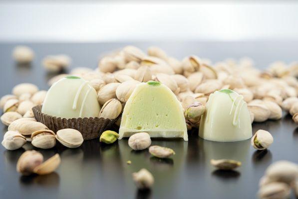 Pistachios truffle