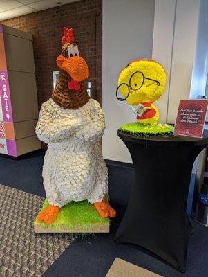 Cute Foghorn Leghorn and Egghead Jr.  Appears to be made of salt pellets.  On level 2 near gate 2.