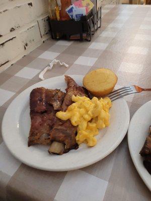 Ribs, Mac & Cheese, Corn Bread Muffin