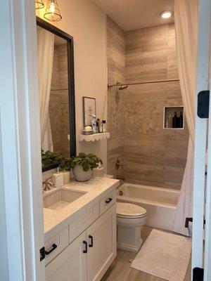 Spotless, Dust Free Bathroom