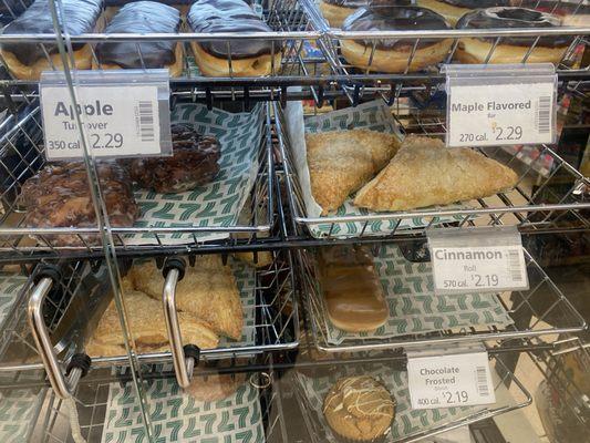 A case full of entirely mislabeled pastries