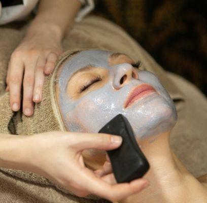 We have the unique Iron mask from Italy! Our specialist uses a magnet to remove congestion and to purify the pores.