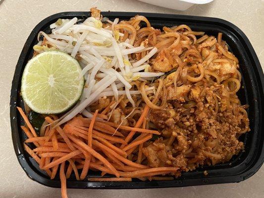 Chicken Pad Thai