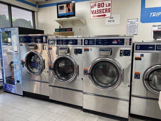 Brand new 80 lbs washers