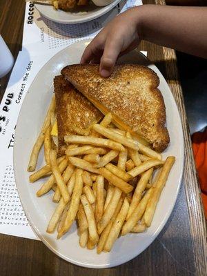 Kids grilled cheese and fries