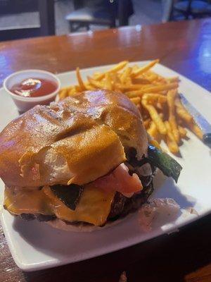 Cheddar Jalapeño Burger