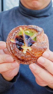 Matcha Cruffin (Croissant + Muffin)