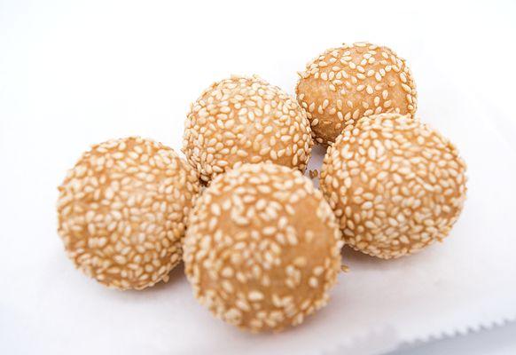 Sesame ball